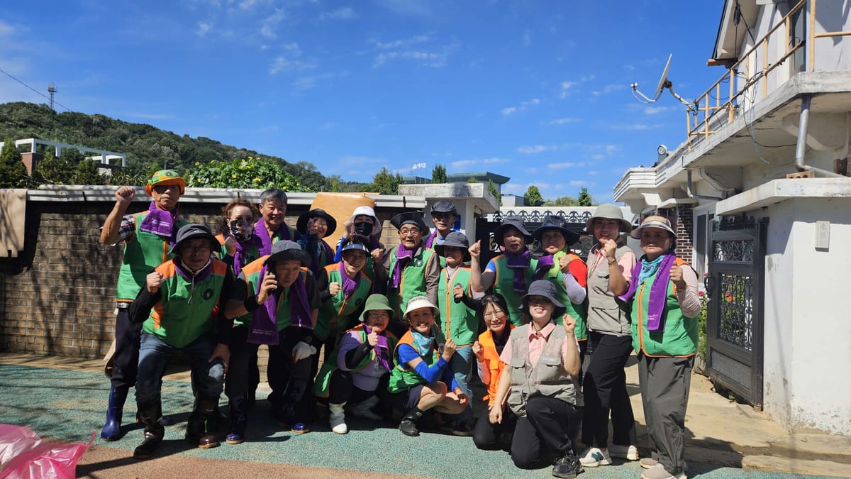 서천군자원봉사센터·자율방재단, 집중호우 피해 복구 ‘맞손’